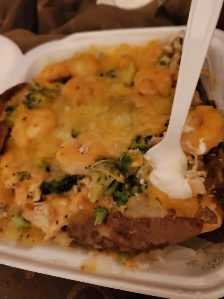Shrimp Chicken Broccoli and Cheese